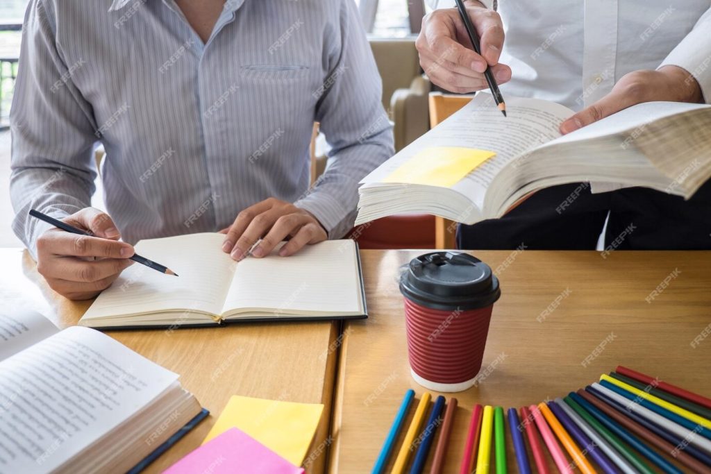 15+ Manfaat Publikasi Jurnal Ilmiah Bagi Mahasiswa